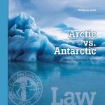 Cover-Bild Arctic vs. Antarctic